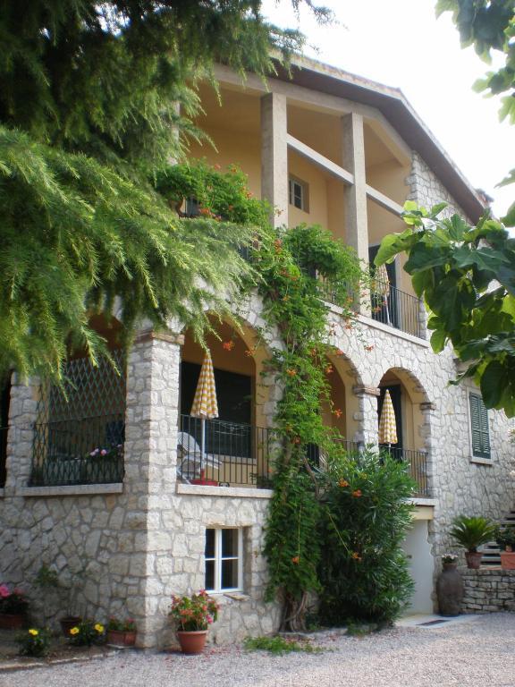 الشقق الفندقية توري ديل بيناكوفي  Residenza Le Logge المظهر الخارجي الصورة