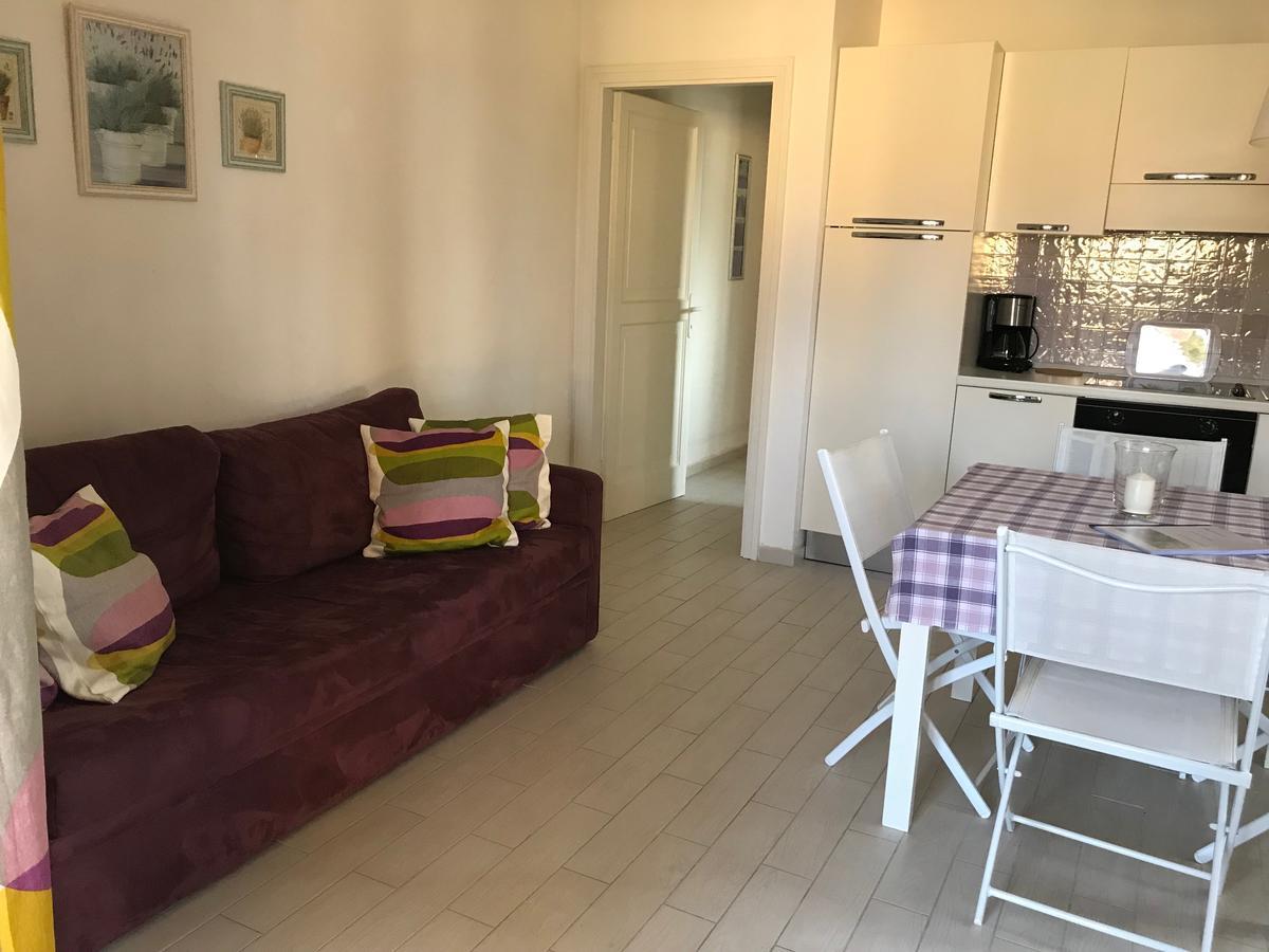 الشقق الفندقية توري ديل بيناكوفي  Residenza Le Logge المظهر الخارجي الصورة