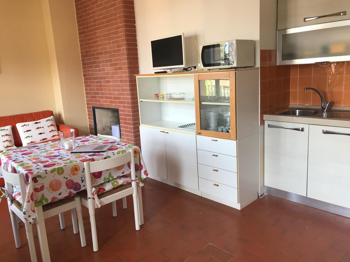 الشقق الفندقية توري ديل بيناكوفي  Residenza Le Logge المظهر الخارجي الصورة
