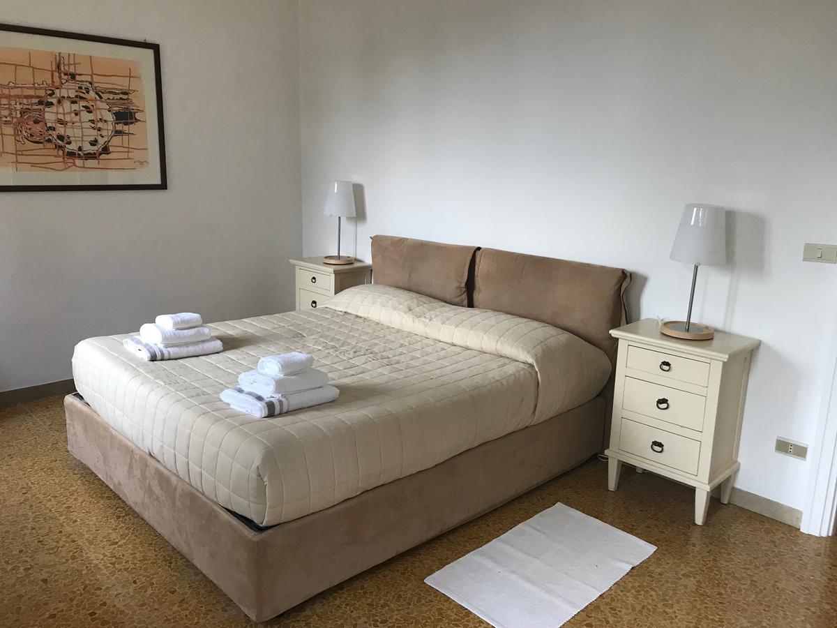الشقق الفندقية توري ديل بيناكوفي  Residenza Le Logge المظهر الخارجي الصورة